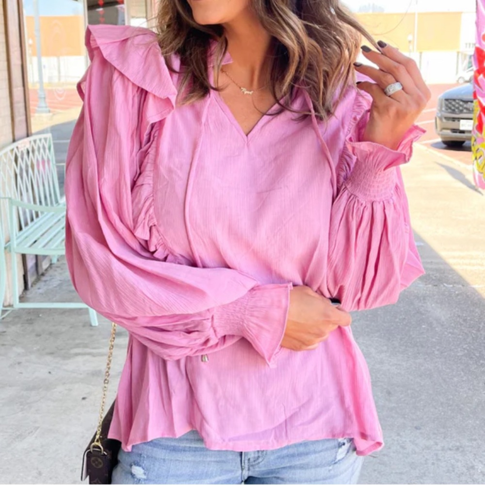 Entro ruffle blouse